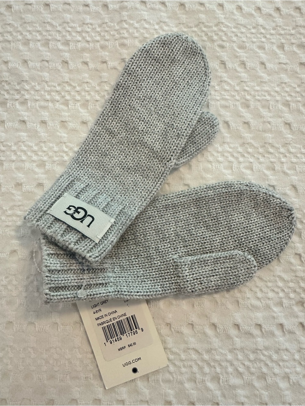 UGG Kids Light Gray Knit Mittens